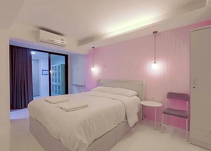 Hotel 24 Degree & Bangkok