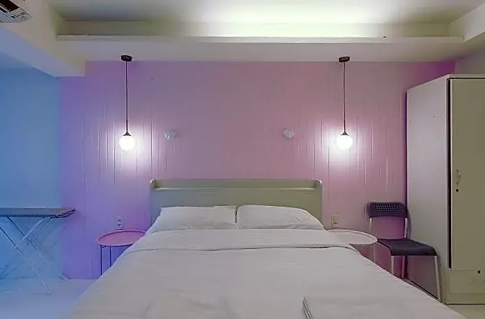 24 Degree & Hotel 2*